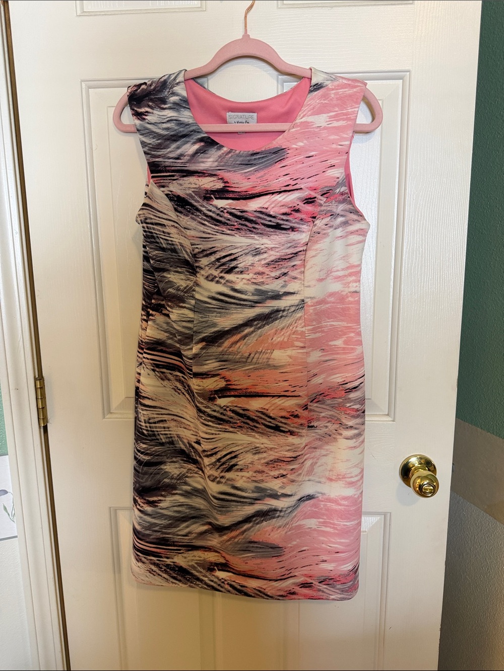 Robbie Bee Pink and Black Abstract Sheath Dress